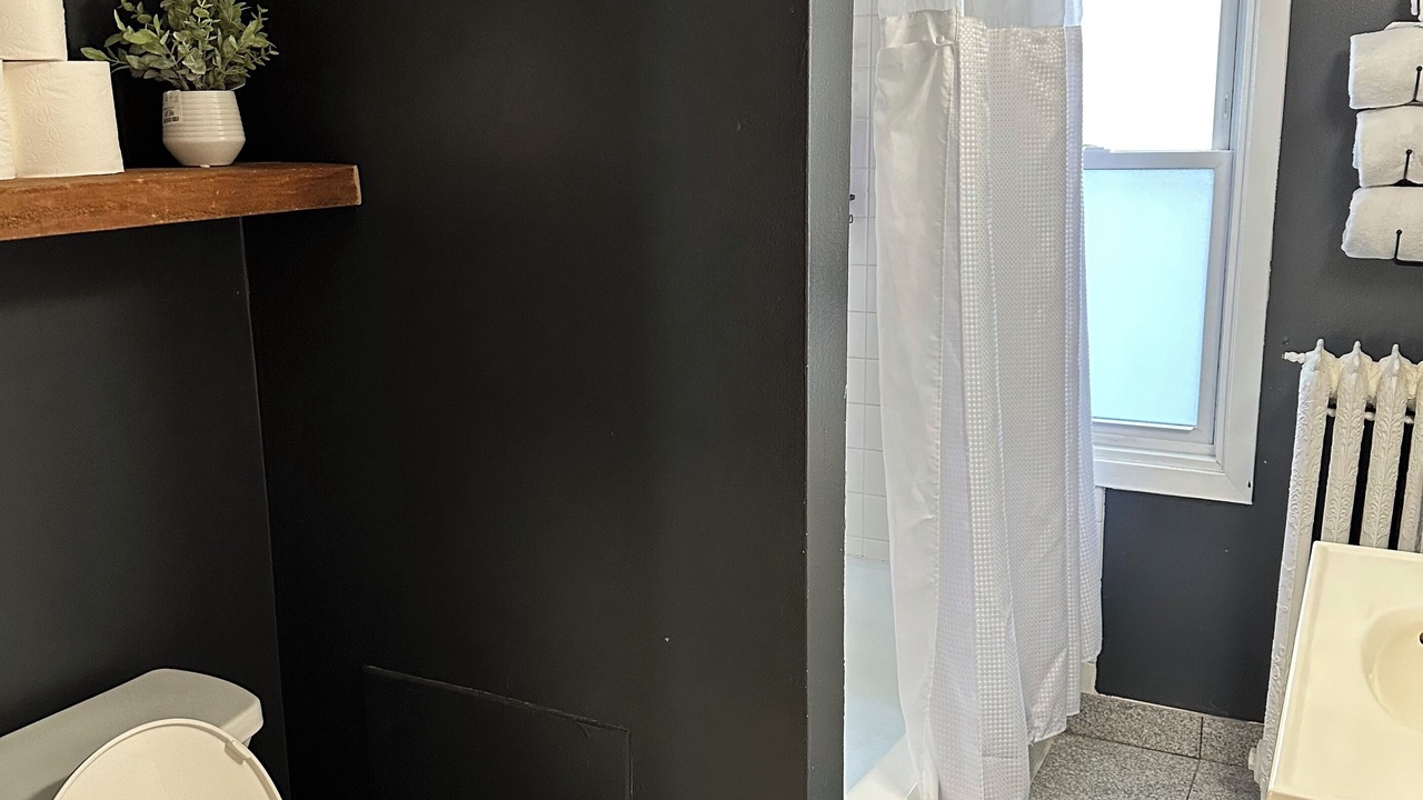 Photo of Bathroom in Summit - University