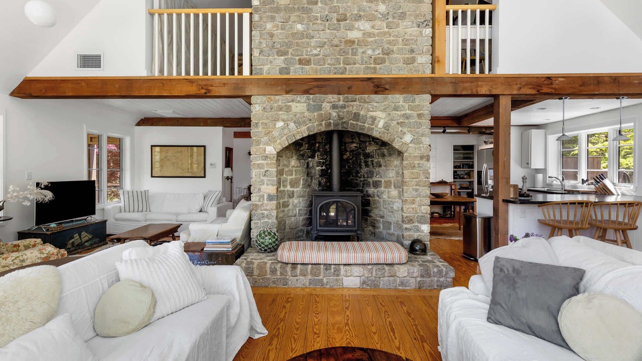 Photo of Livingroom in North Chatham