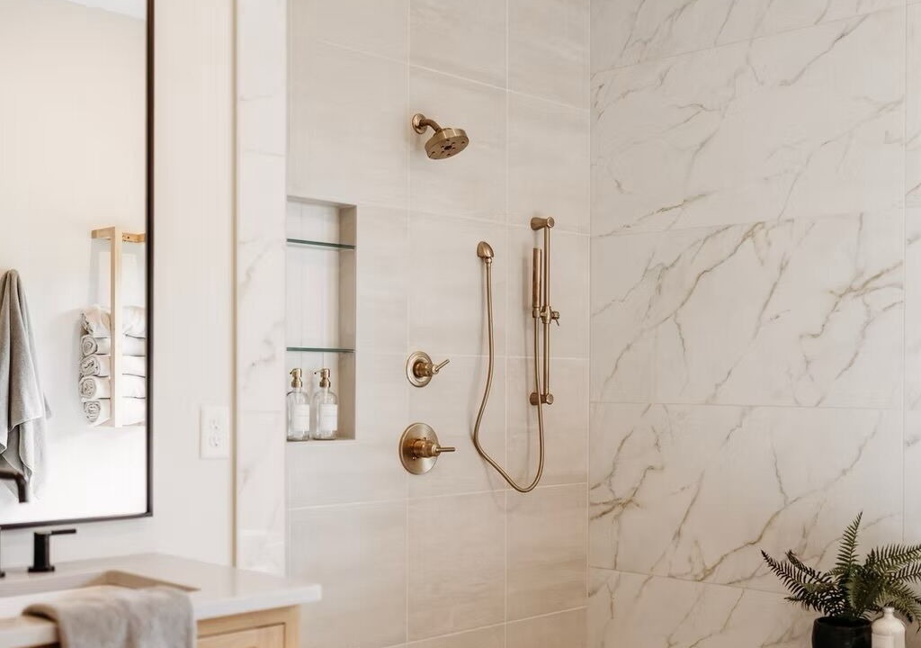 Photo of Bathroom in Dent