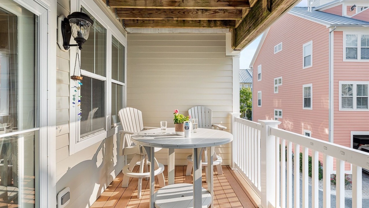 Photo of Patio Balcony in Sunset Island
