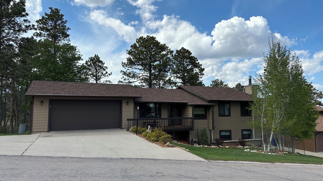 Photo of Outdoor in Colonial Pine Hills