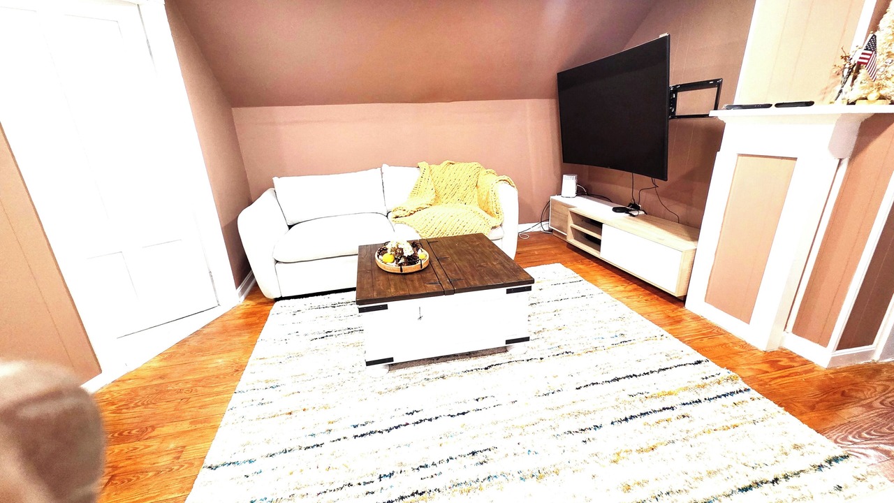 Photo of Livingroom in Stoughton