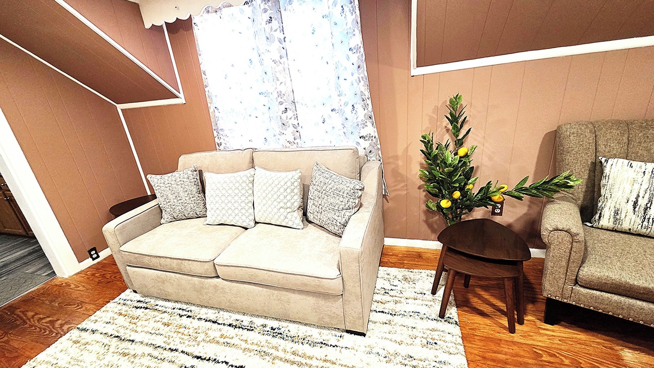 Photo of Livingroom in Stoughton