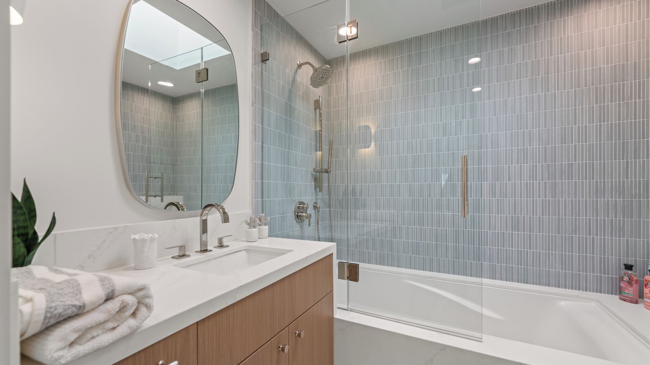 Photo of Bathroom in Malibu