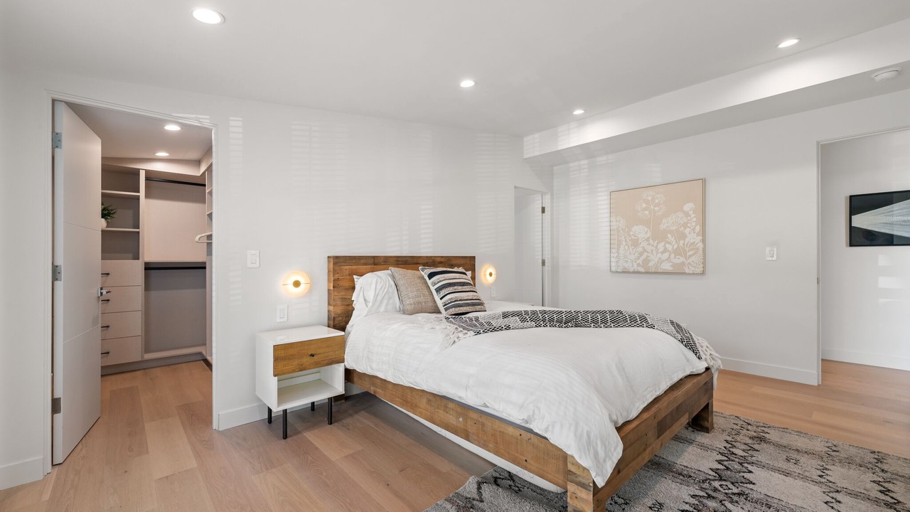 Photo of Bedroom in Malibu