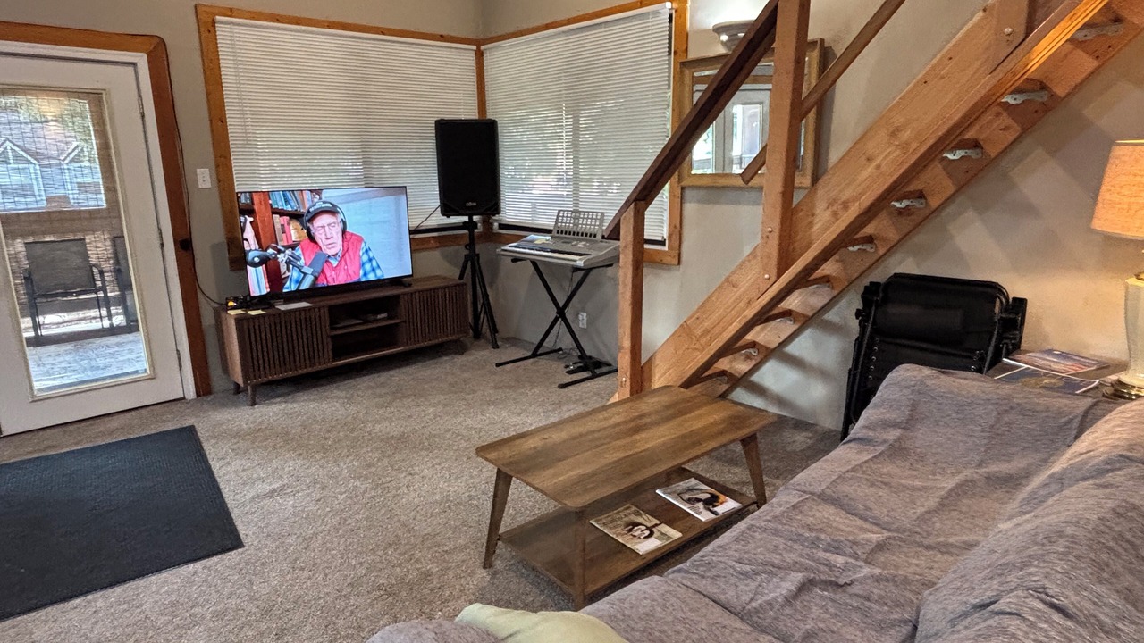 Photo of Livingroom in Oak View