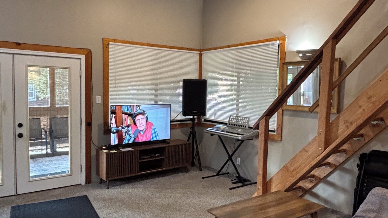 Photo of Livingroom in Oak View