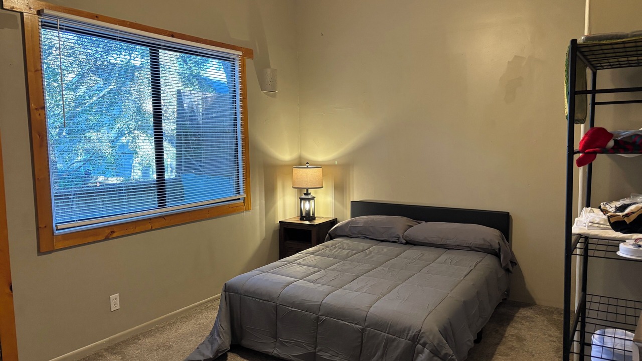 Photo of Bedroom in Oak View