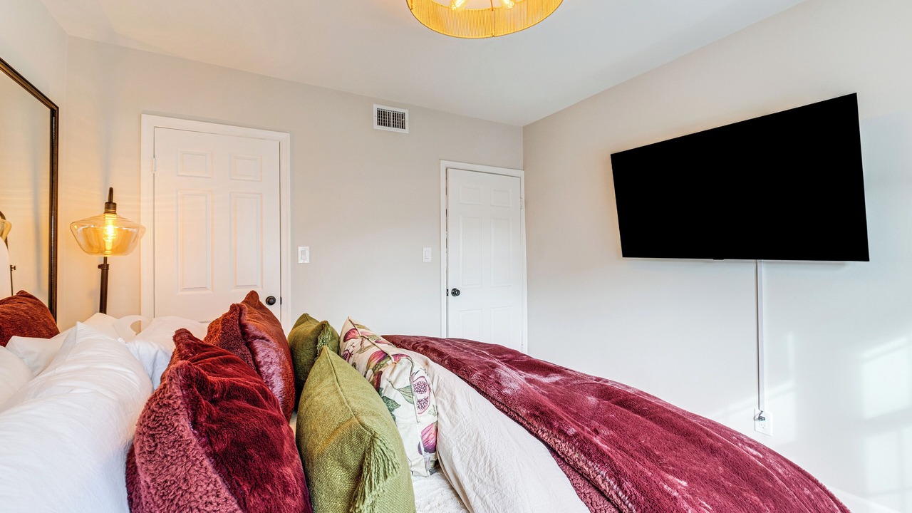 Photo of Bedroom in Old Town North
