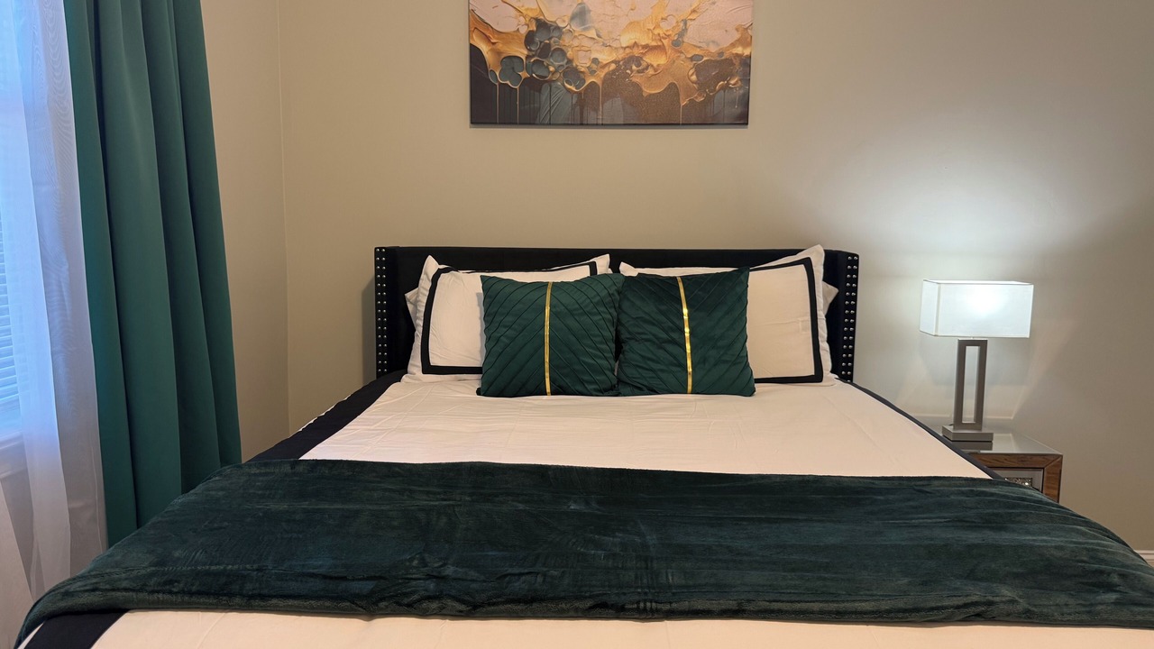 Photo of Bedroom in Washington Park