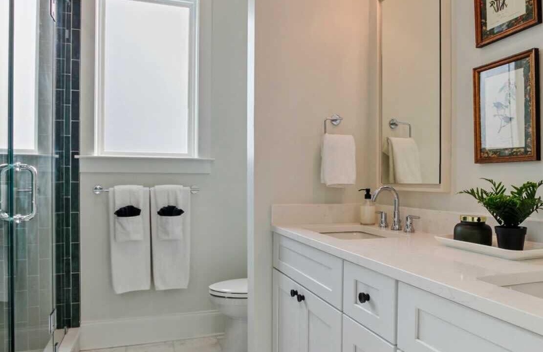 Photo of Bathroom in Saint Claude