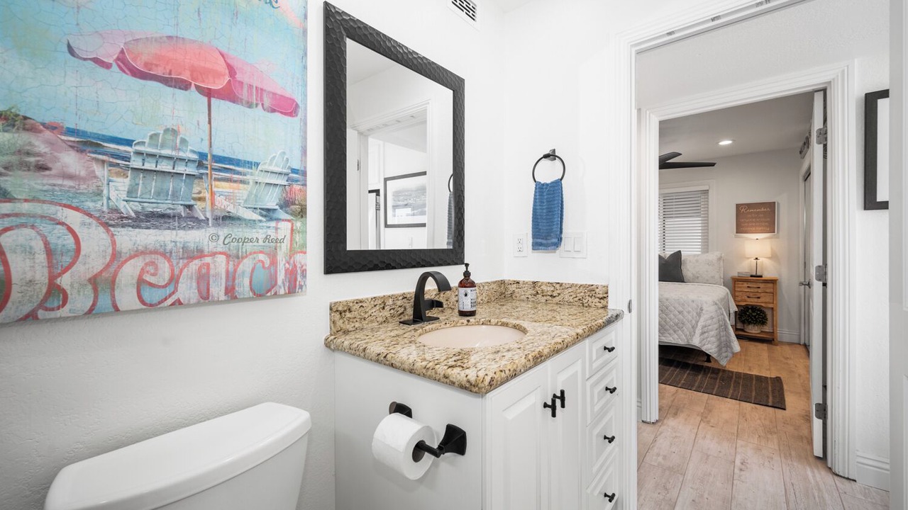 Photo of Bathroom in Balboa Peninsula