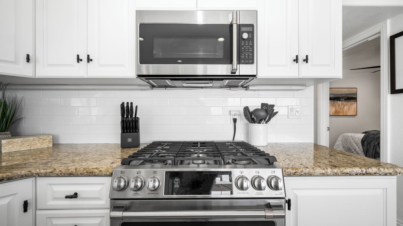 Photo of Kitchen in Balboa Peninsula