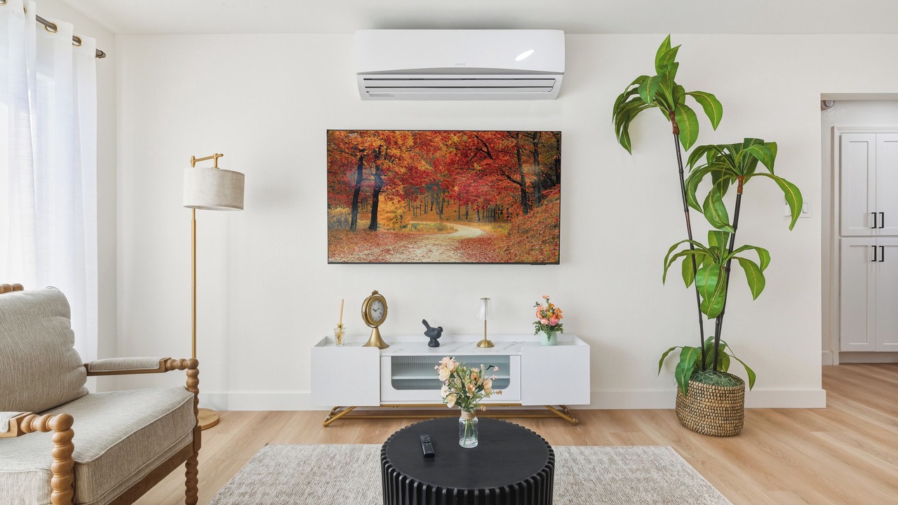 Photo of Livingroom in Montclair
