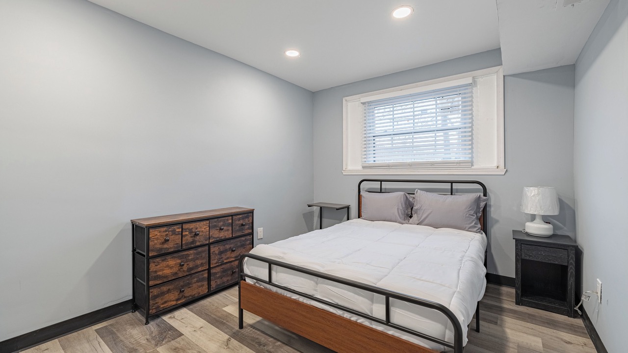 Photo of Bedroom in Anacostia