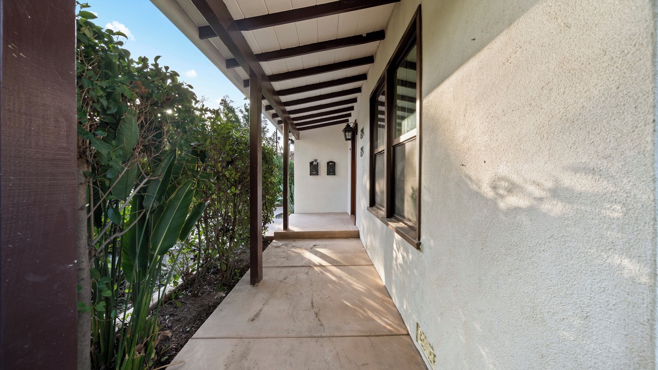 Photo of Outdoor in Woodland Hills