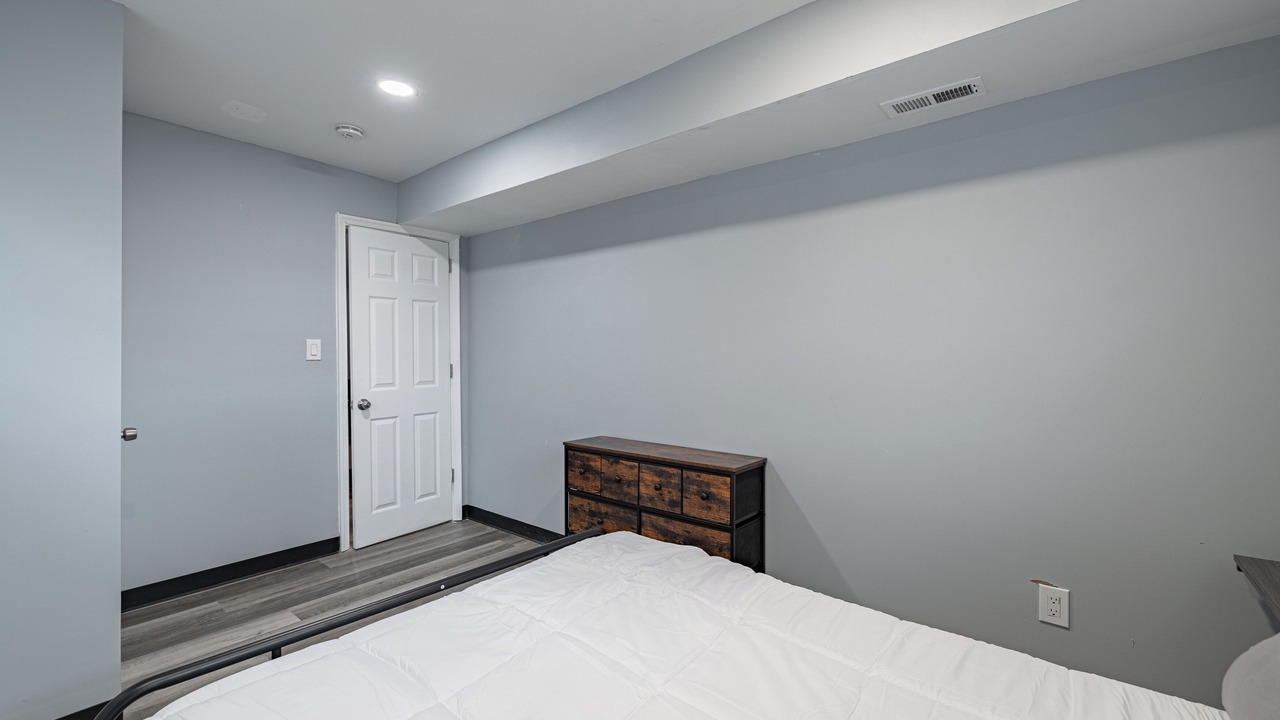 Photo of Bedroom in Anacostia