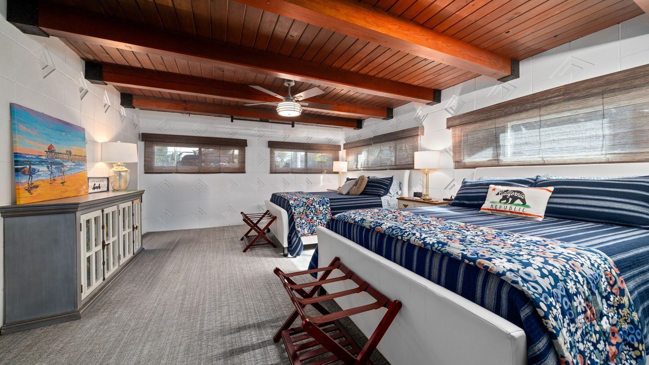 Photo of Bedroom in Lakewood Village