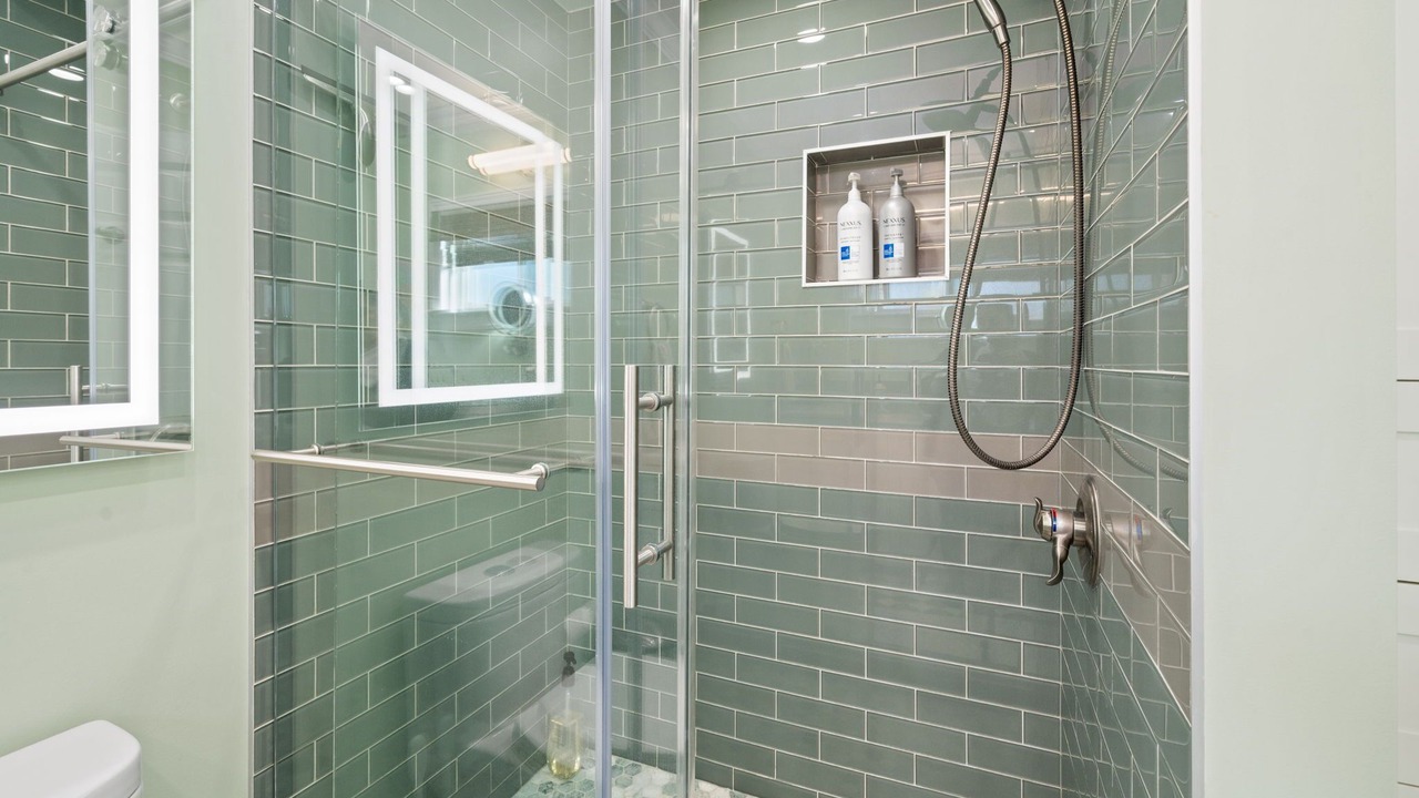 Photo of Bathroom in Lakewood Village