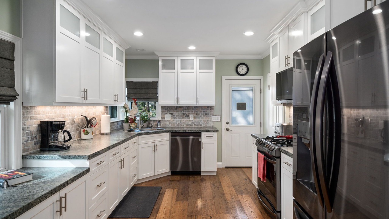 Photo of Kitchen in Lakewood Village