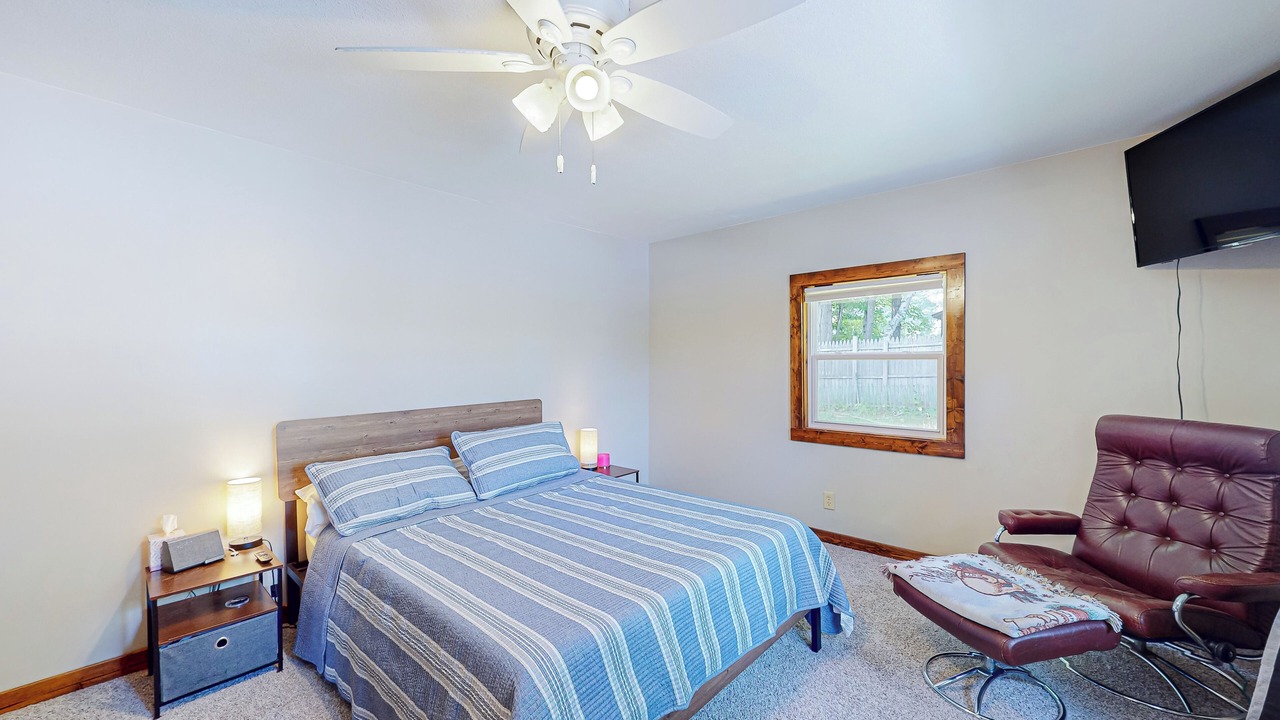 Photo of Bedroom in Deerwood