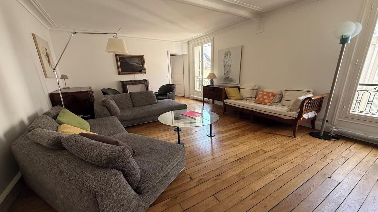 Photo of Livingroom in Quartier de l'Ecole-Militaire