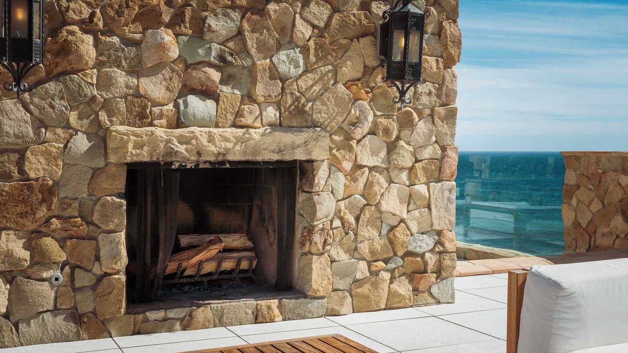 Photo of Livingroom in Western Malibu