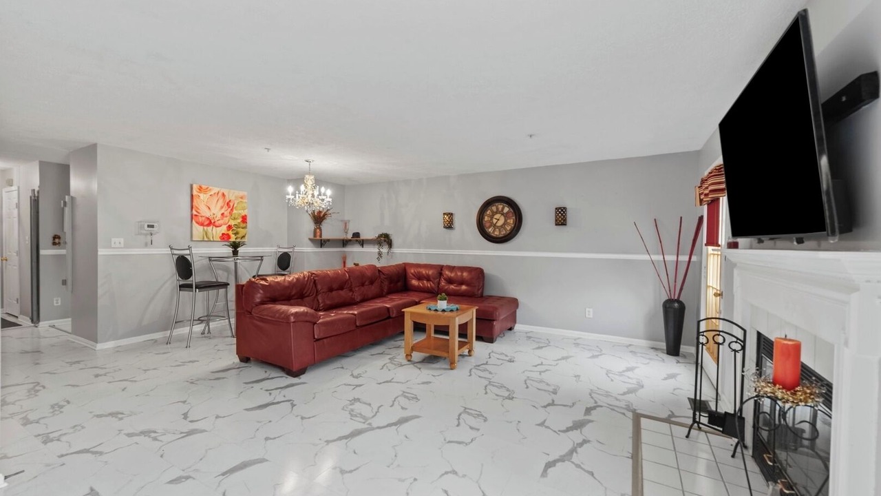 Photo of Livingroom in Bel Air South