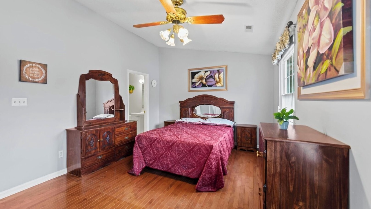 Photo of Bedroom in Bel Air South