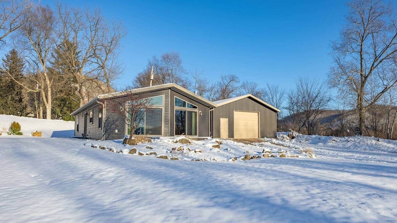 Photo of Outdoor in Ferryville