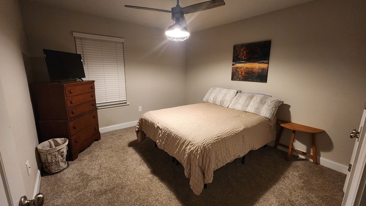 Photo of Bedroom in Lucedale