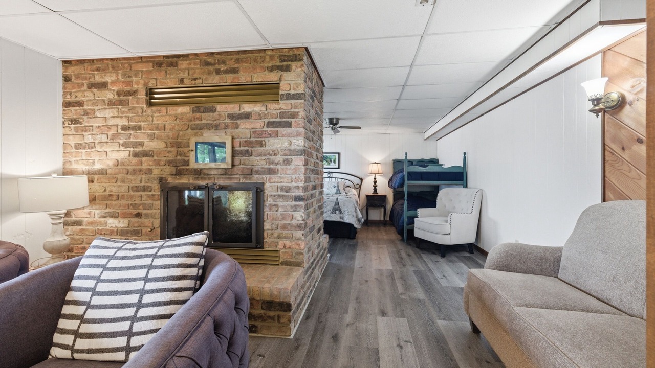 Photo of Livingroom in Cushing