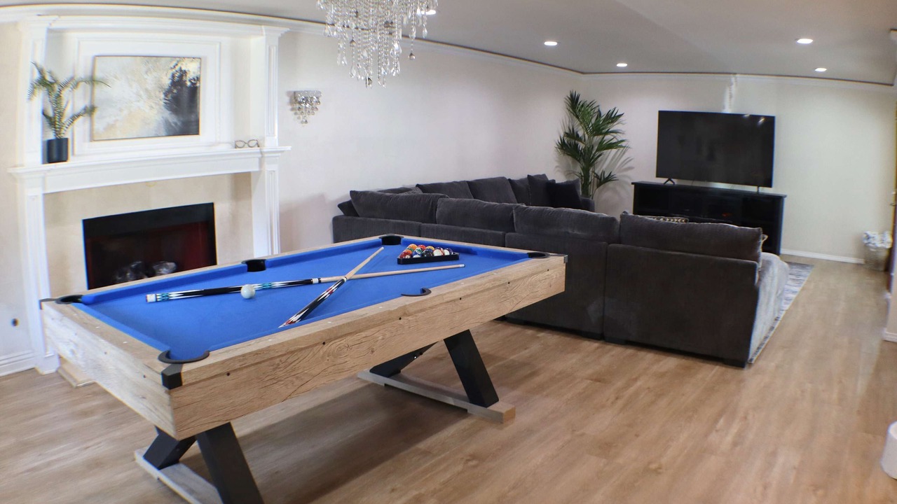 Photo of Bedroom in Woodland Hills