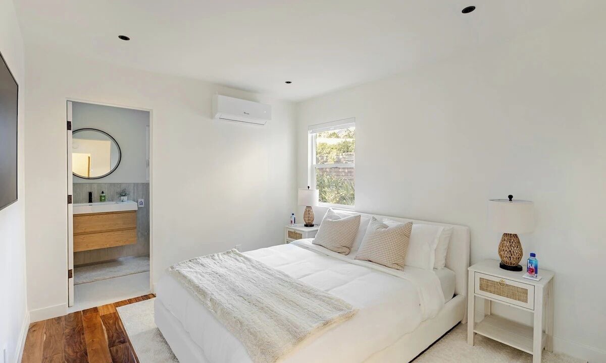Photo of Bedroom in East Mesa