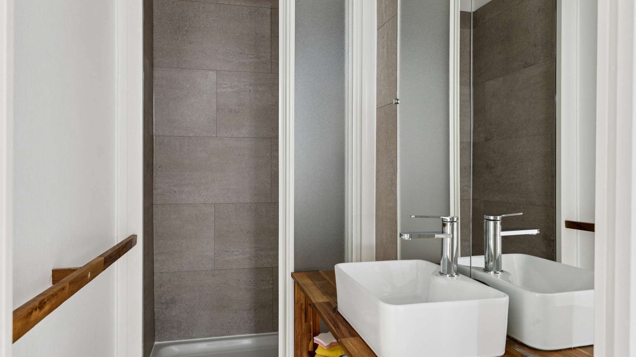 Photo of Bathroom in Quartier du Petit-Montrouge