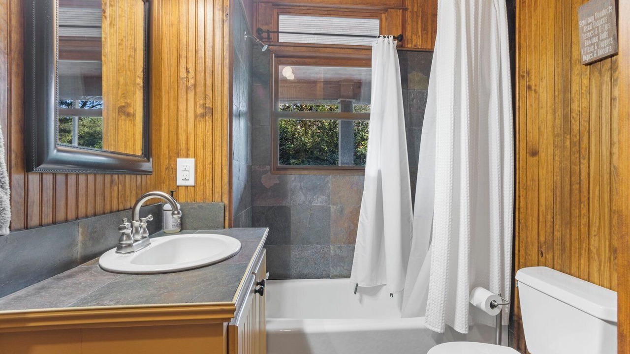 Photo of Bathroom in Vancleave