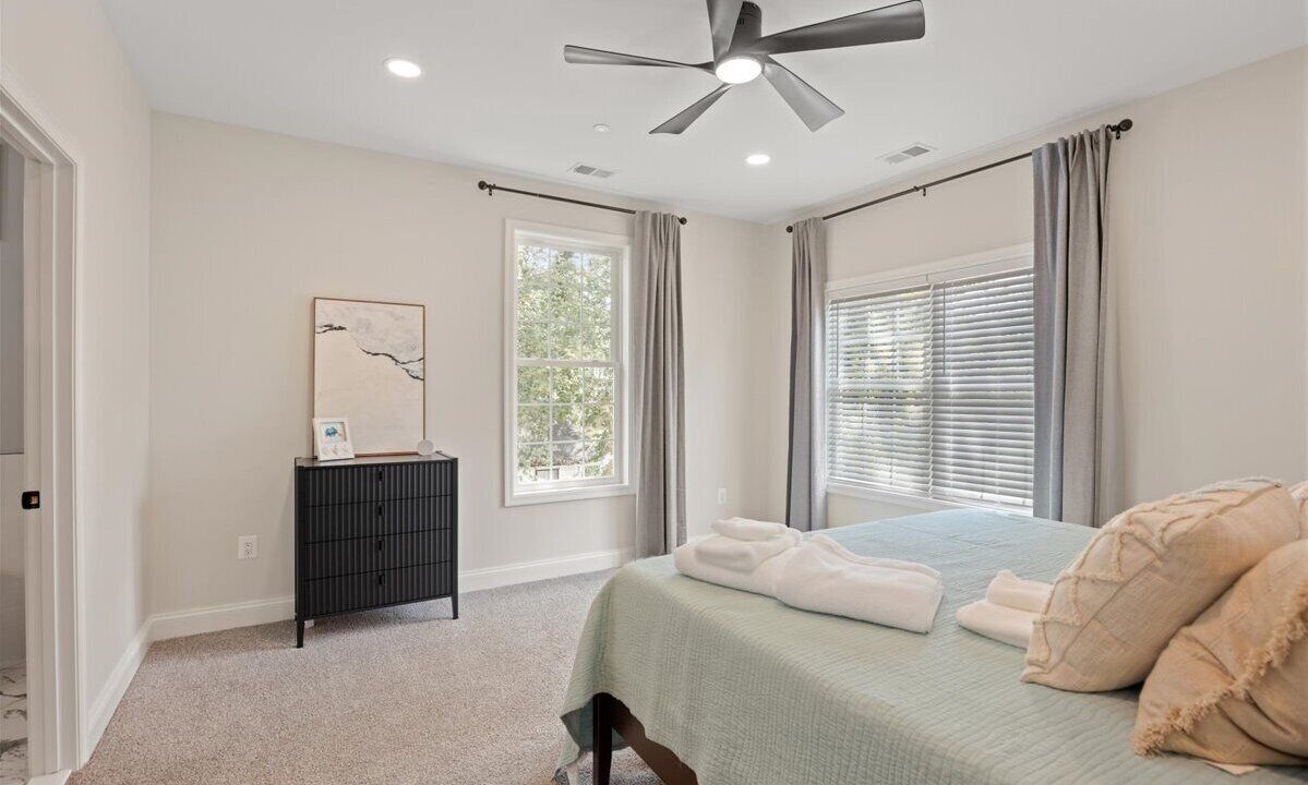 Photo of Bedroom in North Beach