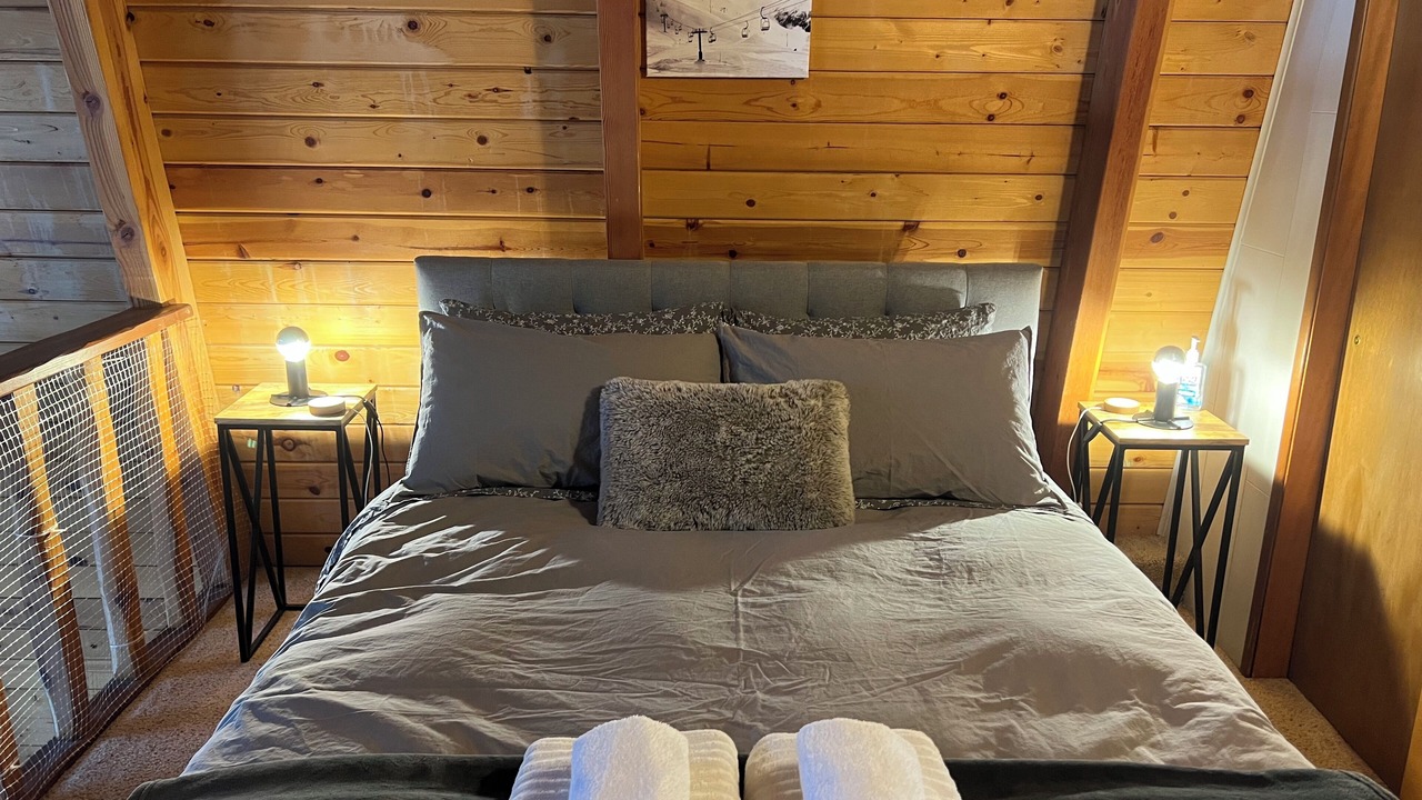 Photo of Bedroom in Summit Estates