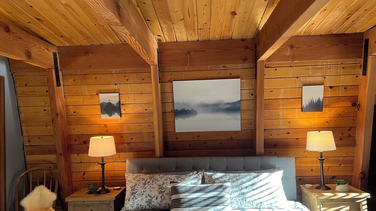 Photo of Bedroom in Summit Estates