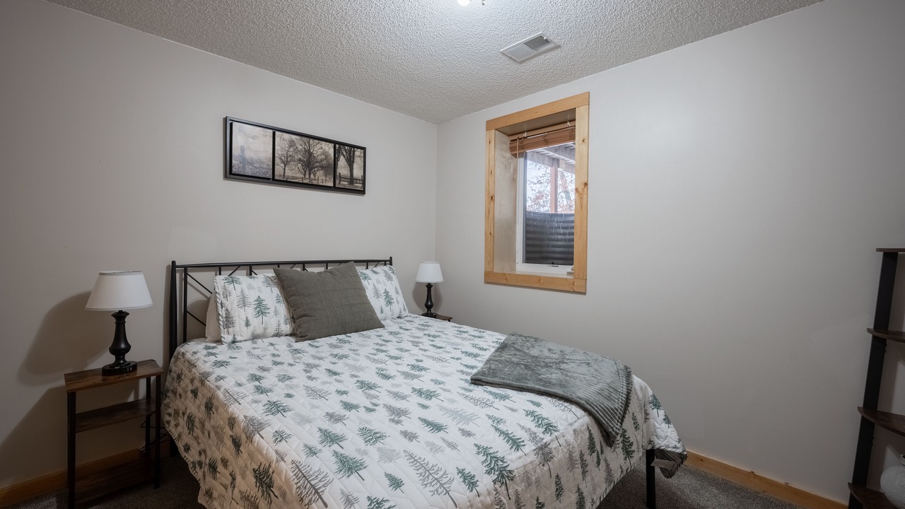 Photo of Bedroom in Nisswa