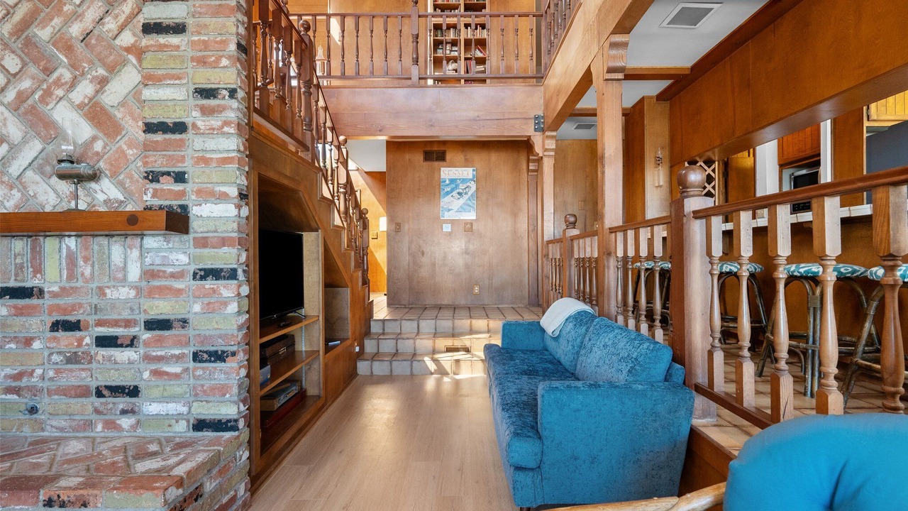 Photo of Livingroom in Faria Beach