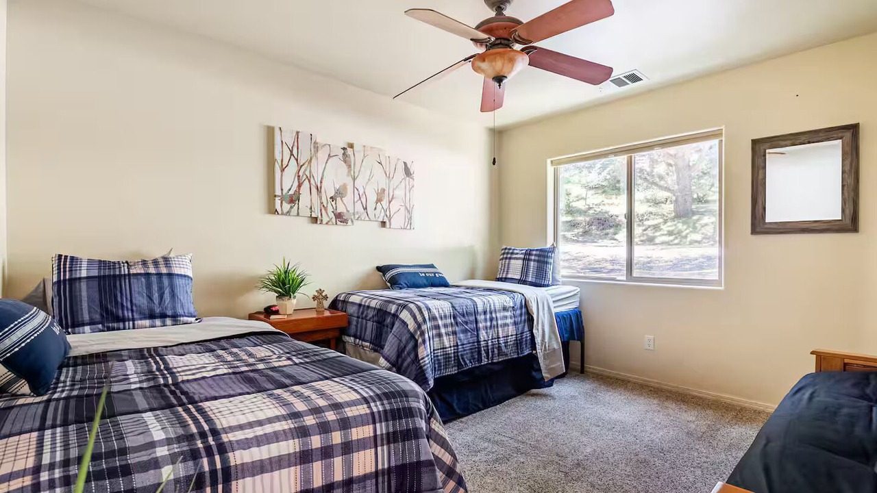Photo of Bedroom in Pine Mountain Club