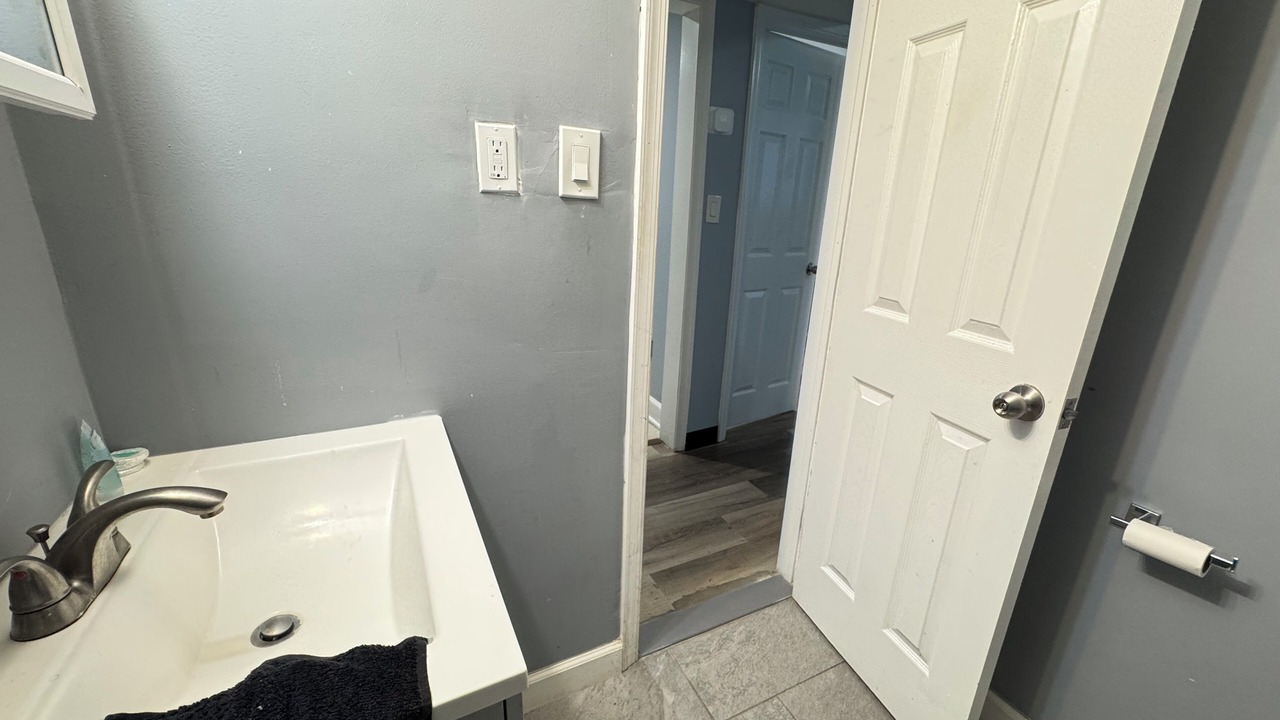 Photo of Bathroom in Anacostia
