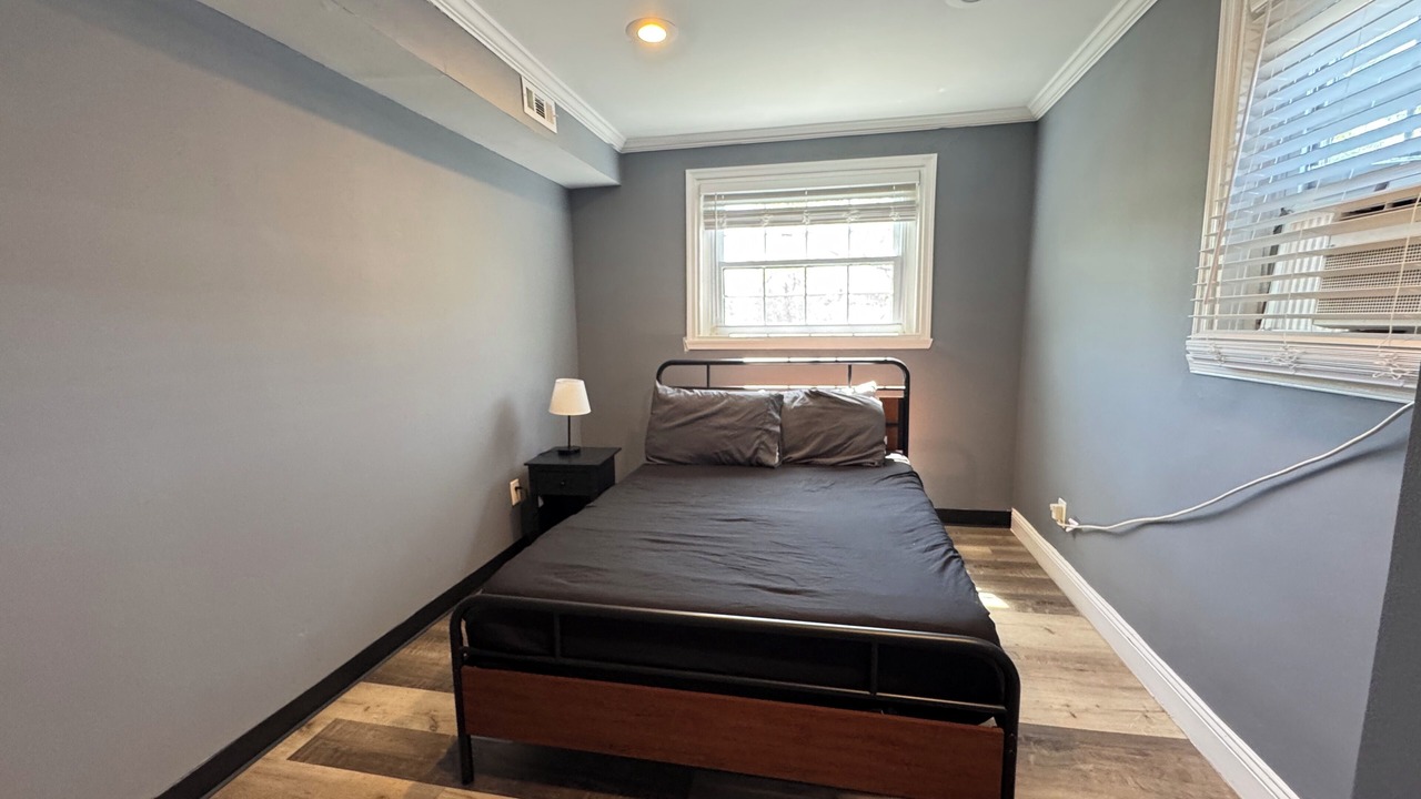 Photo of Bedroom in Anacostia