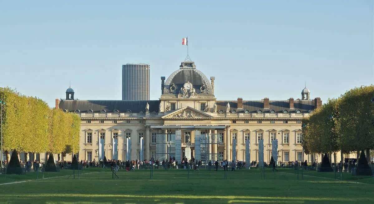 Photo of Others in 15th Arrondissement