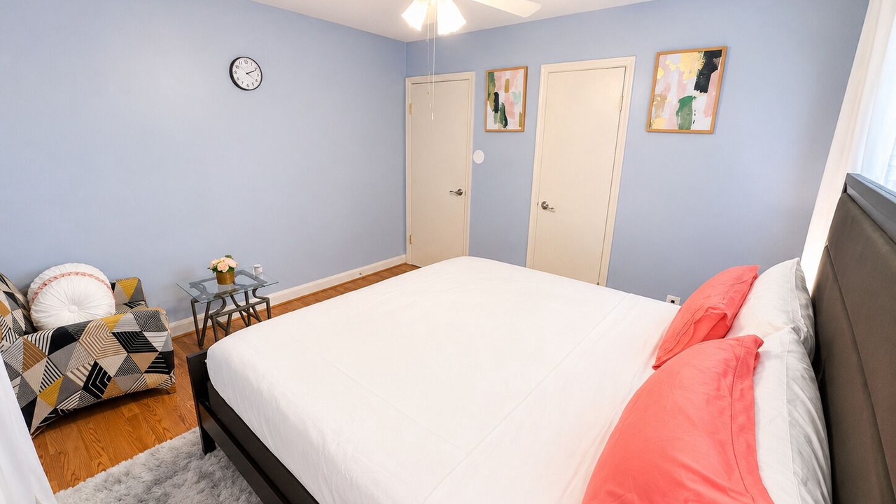 Photo of Bedroom in Glen Burnie