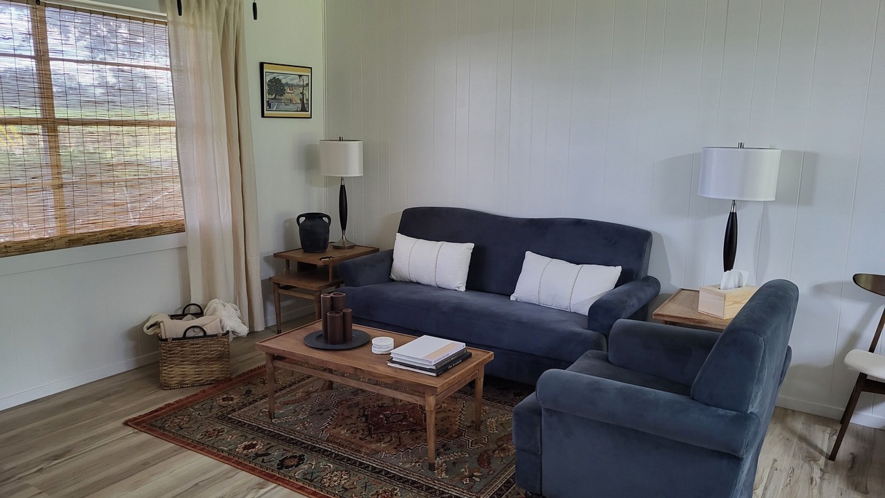 Photo of Livingroom in Milton