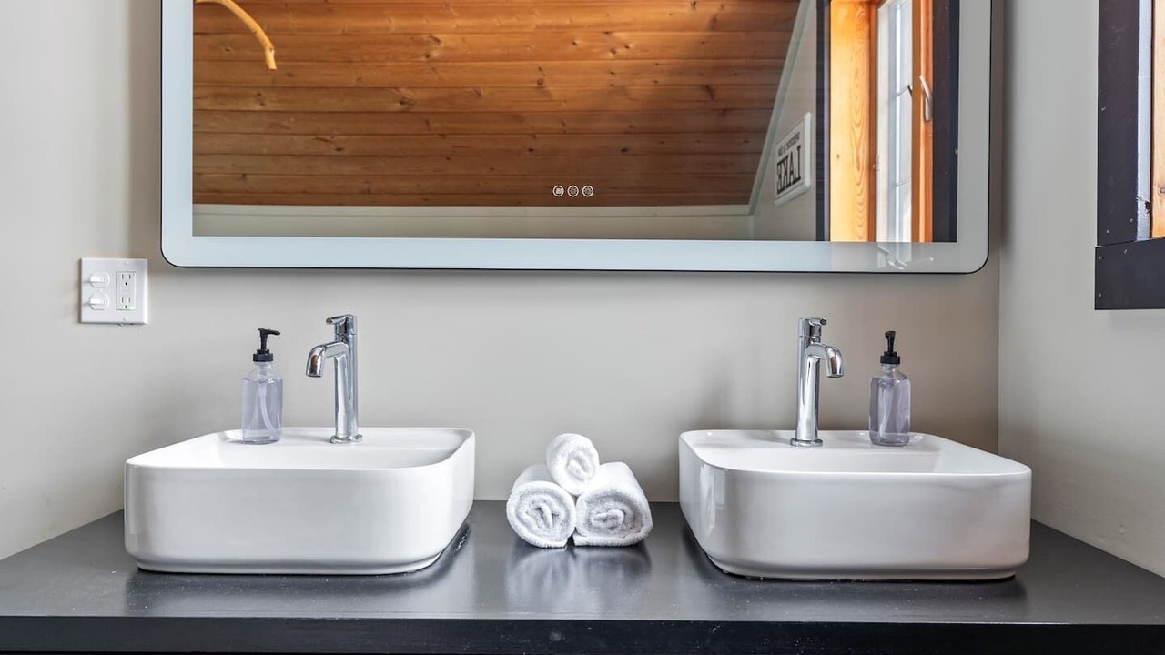Photo of Bathroom in Crosby