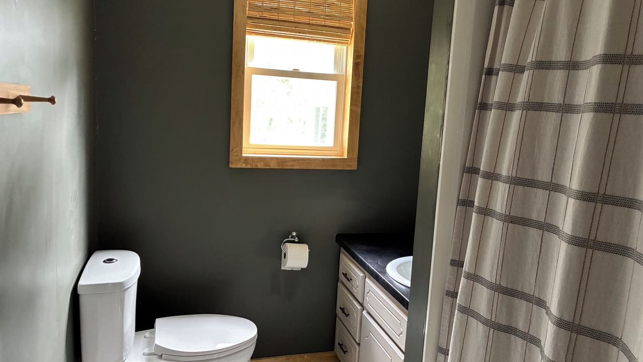 Photo of Bathroom in Richwood