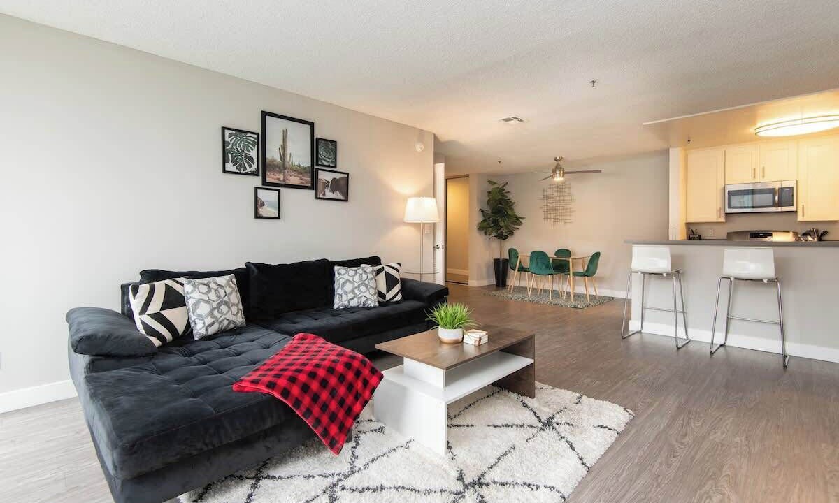 Photo of Livingroom in Hollywood